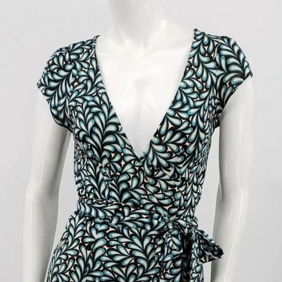 Diane Von Furstenberg Dresses & Skirts - DIANE VON FURSTENBERG Vintage Silk Jersey KYE Wrap